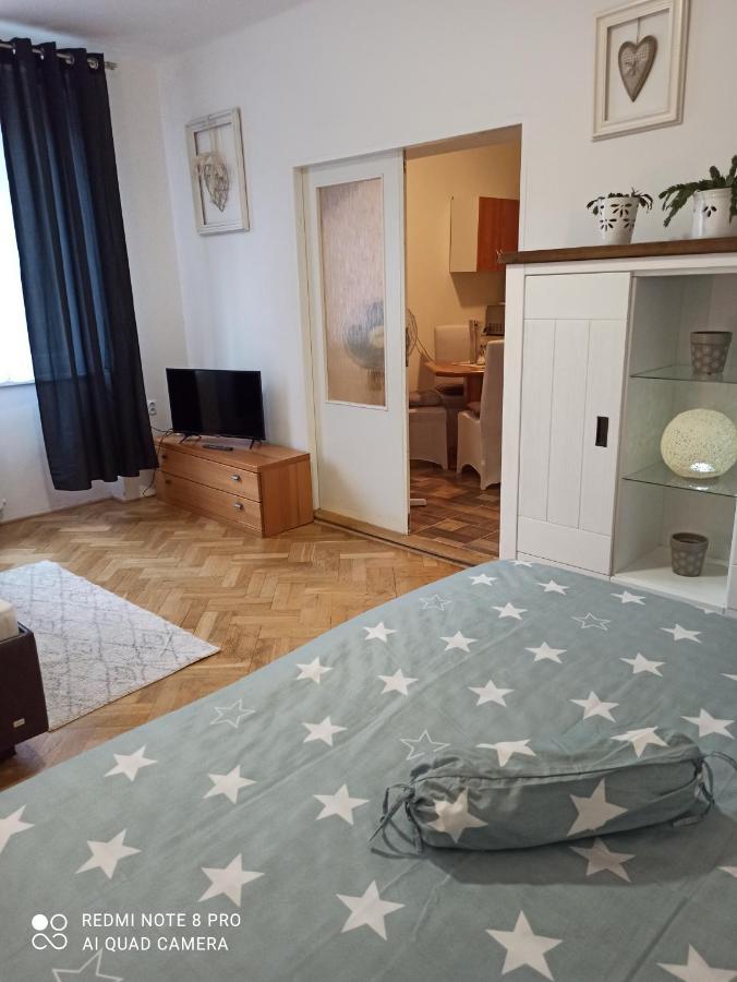 Lucka Lägenhet Ústí nad Labem Exteriör bild