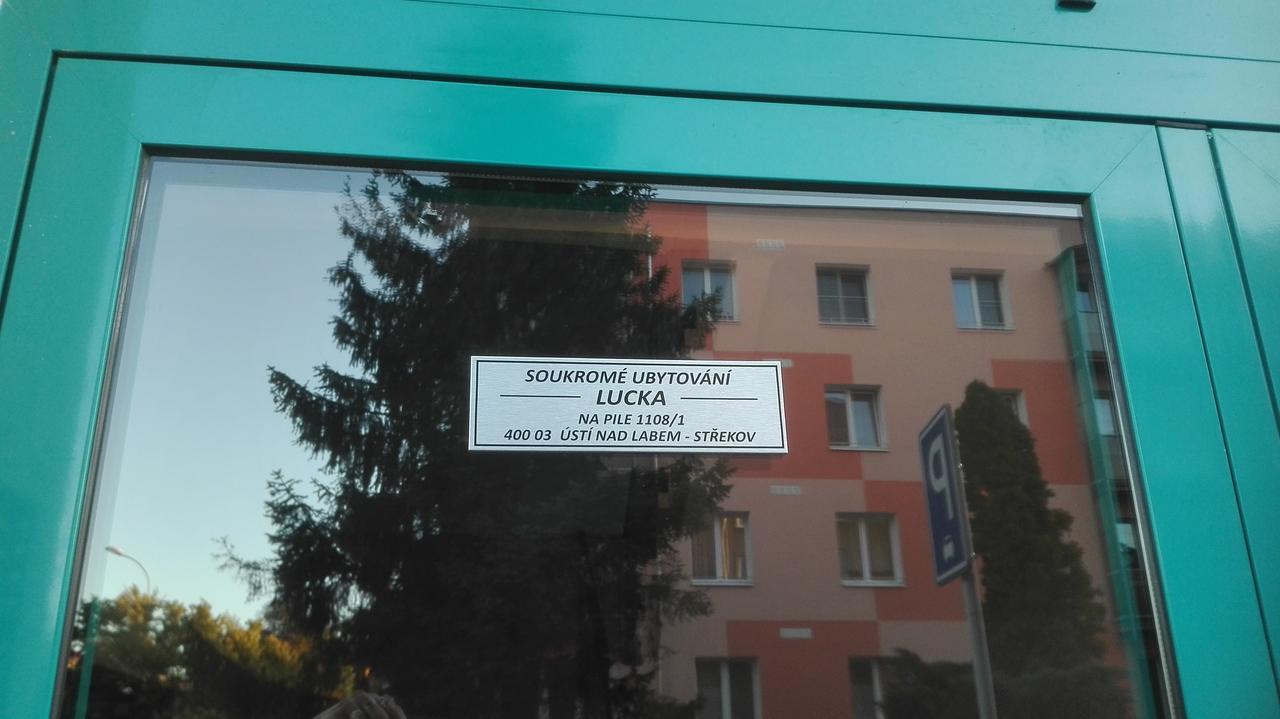 Lucka Lägenhet Ústí nad Labem Exteriör bild